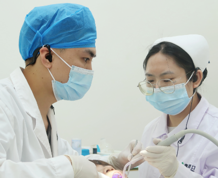 深圳维港口腔 深圳维港口腔