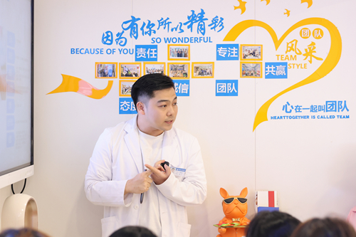 维港口腔 维港口腔