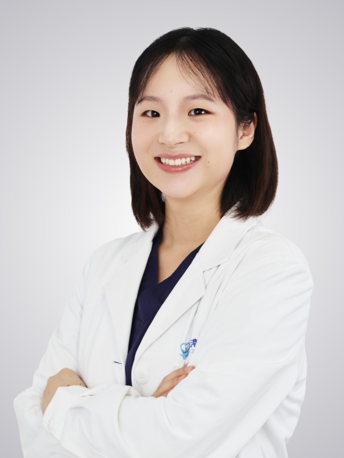 余珍珍 醫生