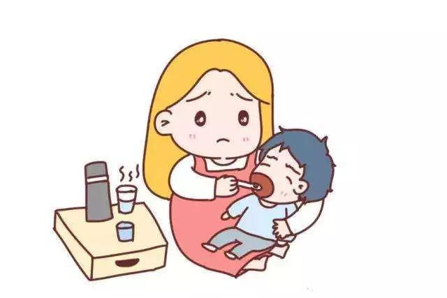 深圳牙科-家長把食物嚼碎後喂寶寶好嗎?